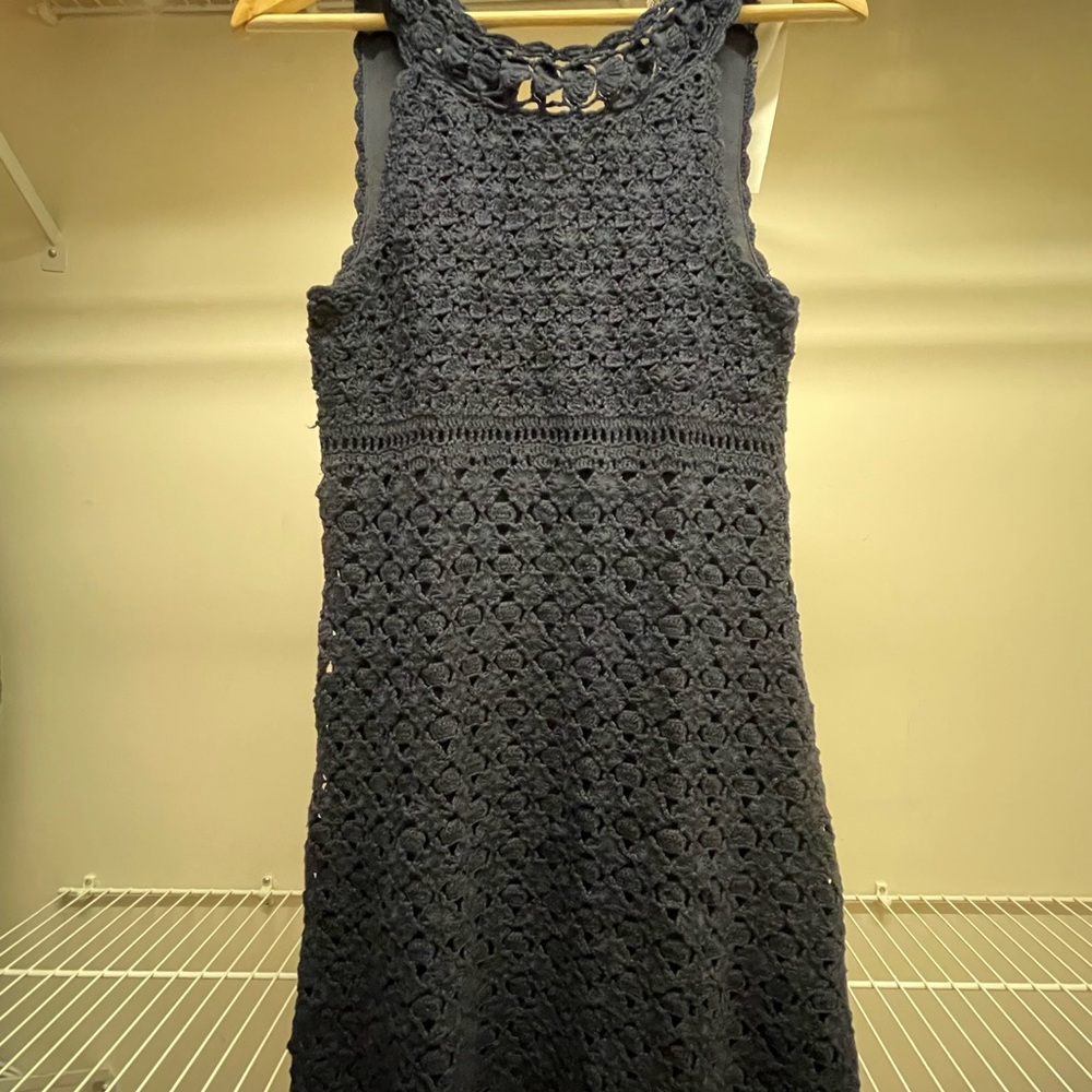 Diane Von Furstenberg navy blue lace Mini Dress Halter Sleeveless